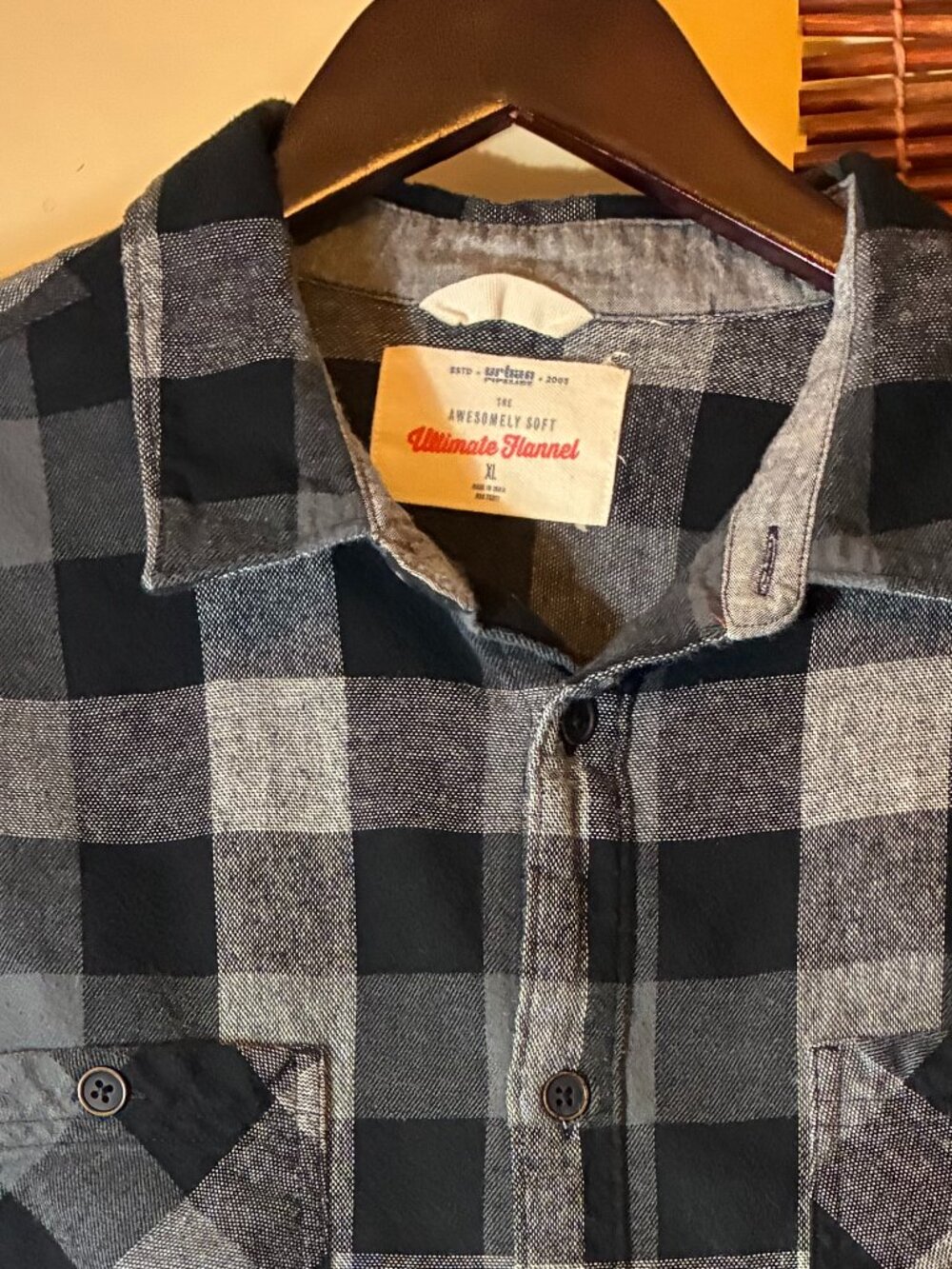 Urban Pipeline Men’s Flannel Shirt XL Black Grey Plaid EUC 90s Grunge Gorpcore